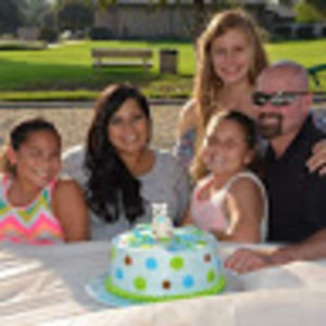 Meet your Posher, Lara